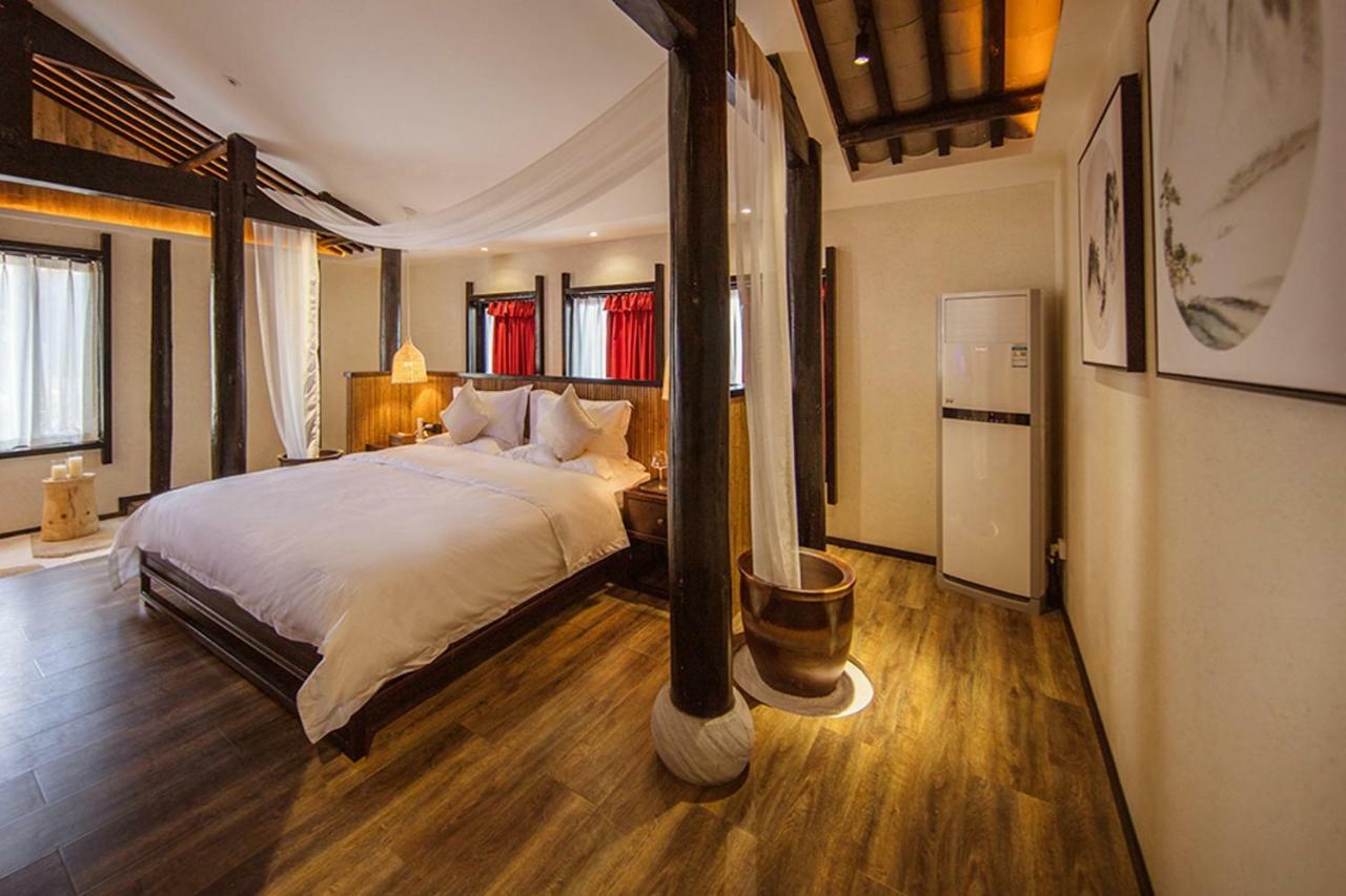 ליג'יאנג Lijiangl Hotel Liman Shenmiji Inn מראה חיצוני תמונה